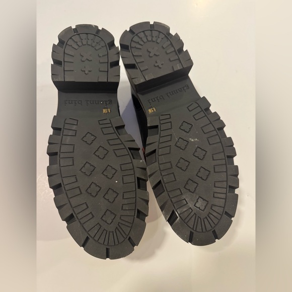 Gianna Bini Stylish Women's Loafers in White, Black and Brown - Picture 7 of 8